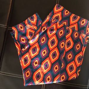 Lularoe Jade Capri 2XL